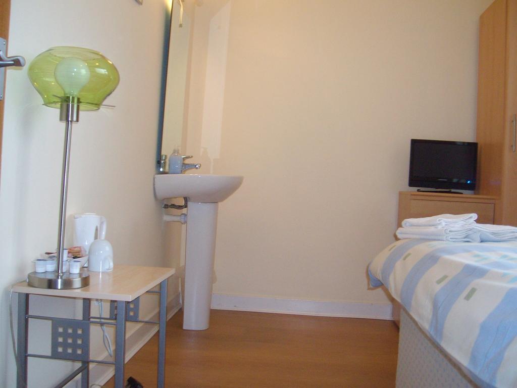 Lindhome Guest House Αμπερντήν Δωμάτιο φωτογραφία