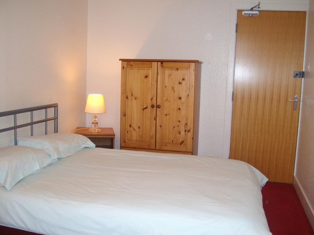 Lindhome Guest House Αμπερντήν Δωμάτιο φωτογραφία