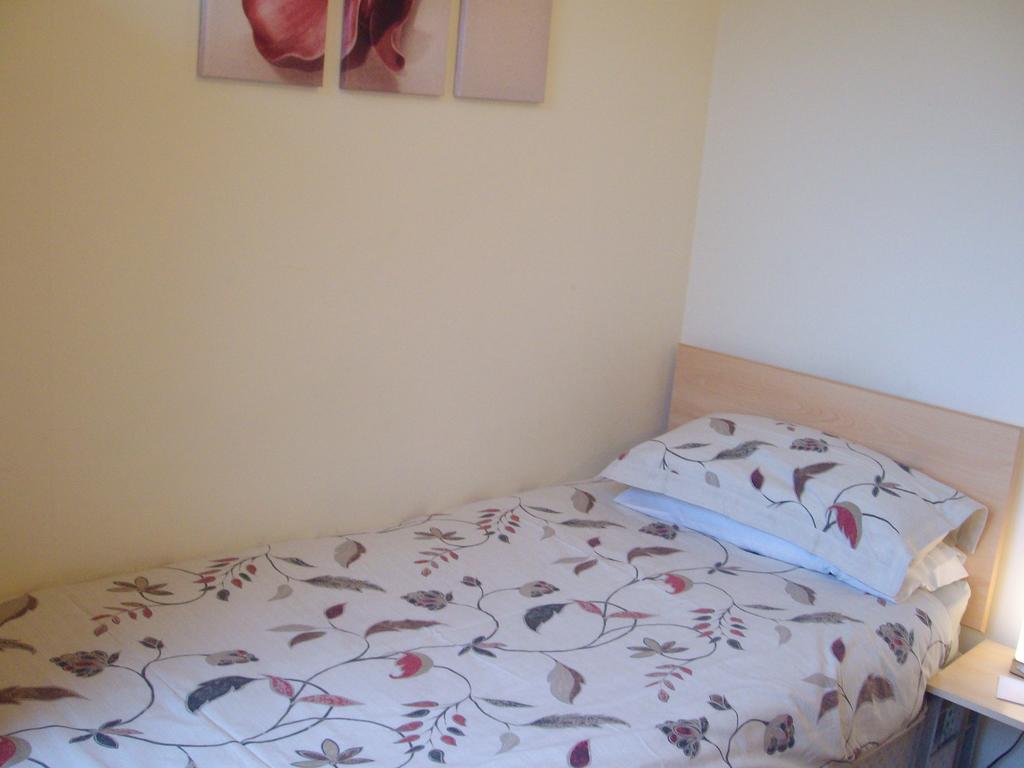 Lindhome Guest House Αμπερντήν Δωμάτιο φωτογραφία