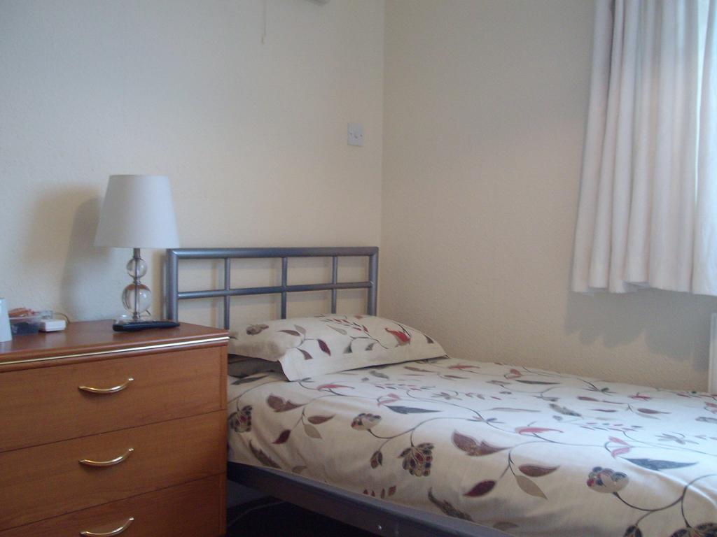 Lindhome Guest House Αμπερντήν Δωμάτιο φωτογραφία