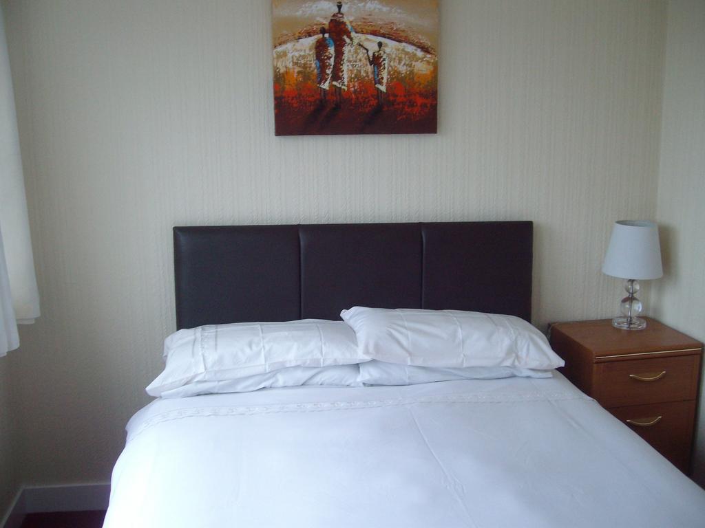 Lindhome Guest House Αμπερντήν Δωμάτιο φωτογραφία